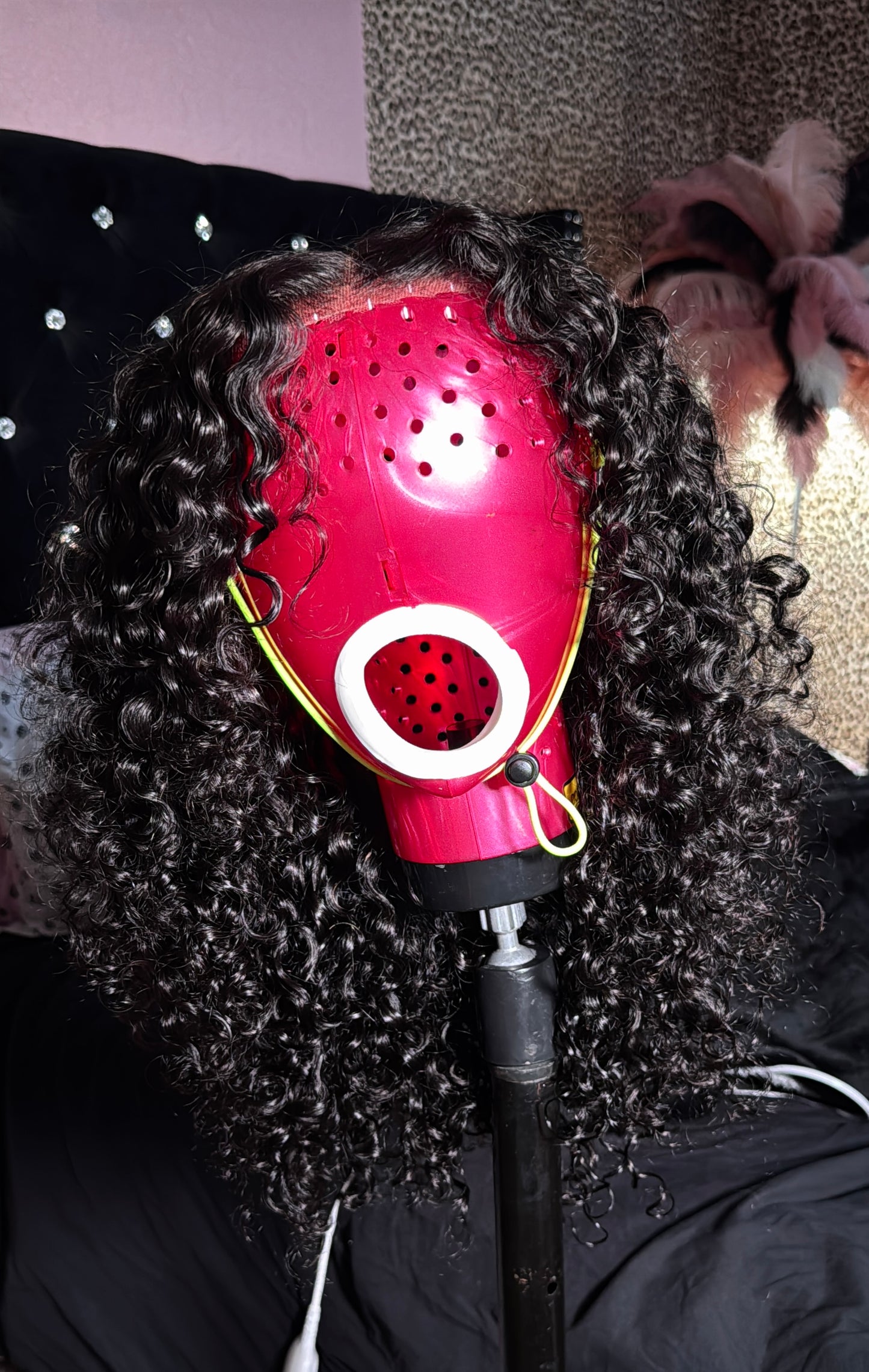 REFURBISHED WIG : Burmese Curly Wig (red band)