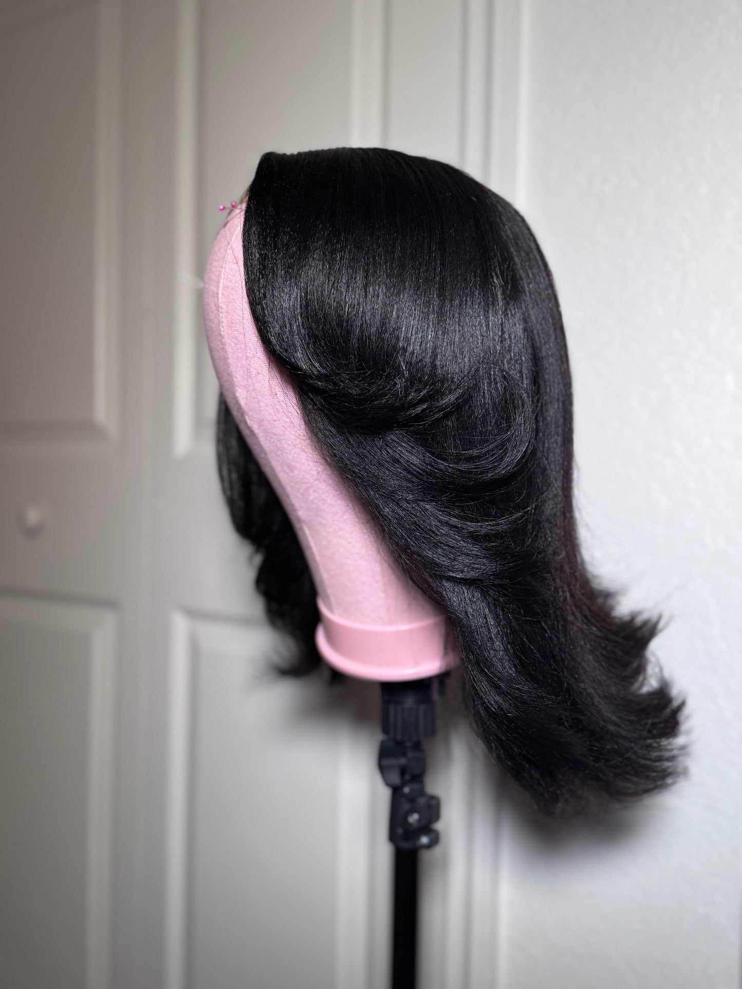 REFURBISHED WIG : Side Part Yaki Bob Wig